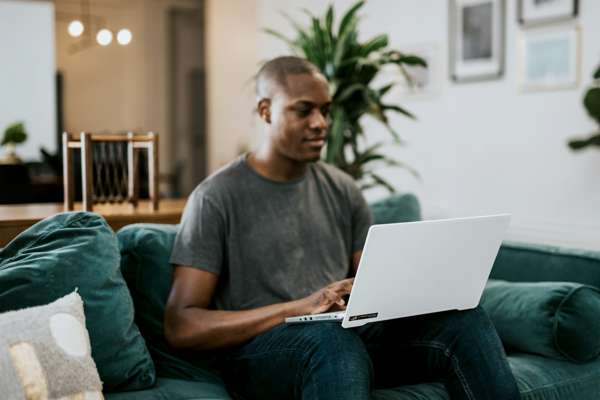 Making The Most Of Virtual Mental Health Support With ADHD